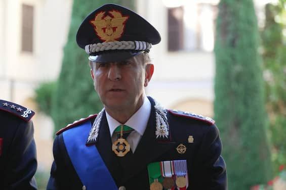 Nuovo comandante generale carabinieri